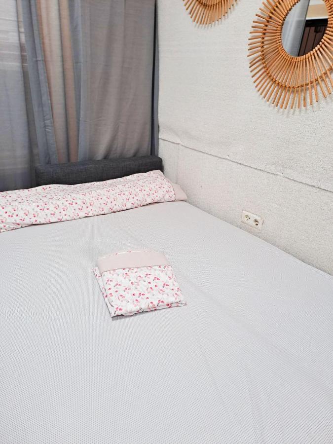 Loft Premium - Puente De Triana Apartman Sevilla Kültér fotó
